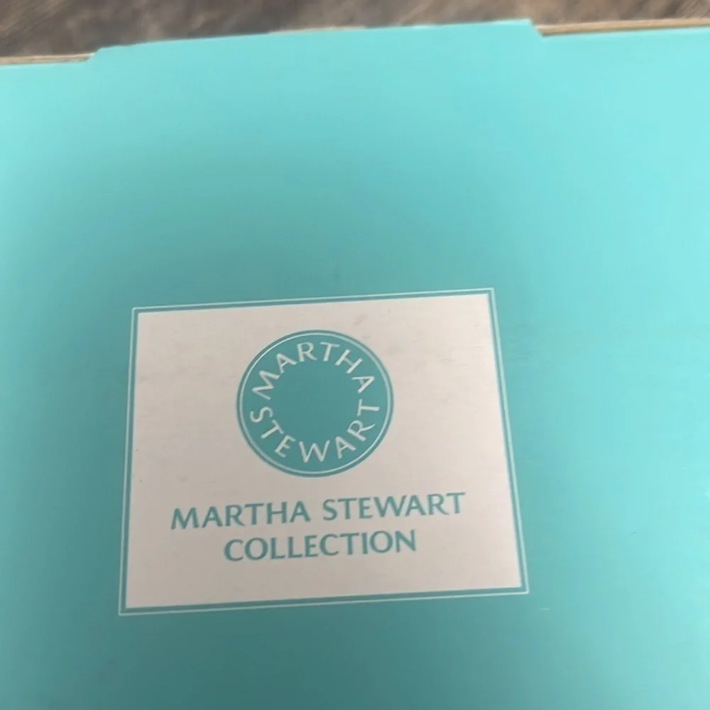 Marta Steward sugar and creamer set